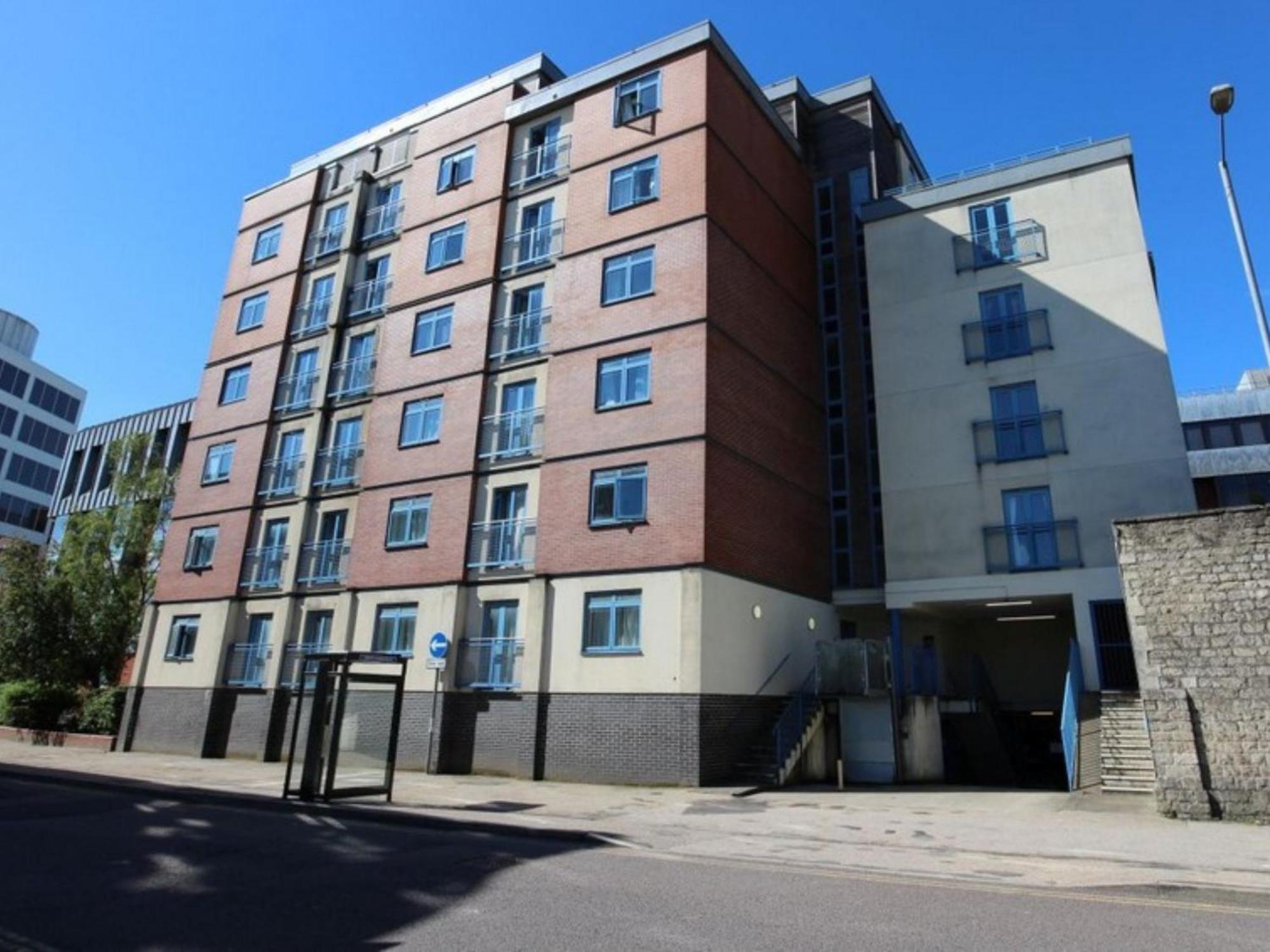 Hk Life Serviced Apartment , City Centre Swindon Exterior foto